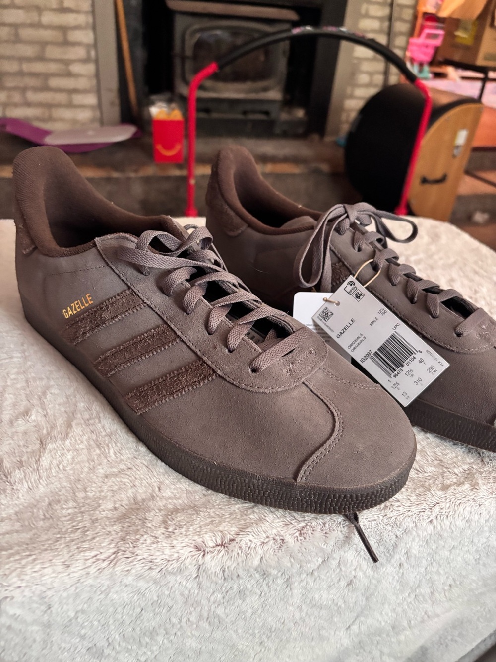 adidas Gazelle Charcoal Brown Sneakers IG2097 Men’s 12.5 NWT